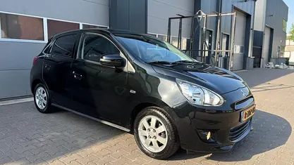 Occasion Mitsubishi Space Star Intense 71 PK (52 kW) 2014 Zwart Hatchback