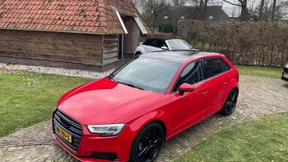 Rood Gebruikt 2018 Audi A3 Sportback Sport Hatchback | € 13.950 (Goede deal)