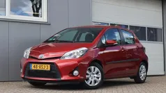Rood Gebruikt 2012 Toyota Yaris Hatchback | € 8.950 (Eerlijke prijs)