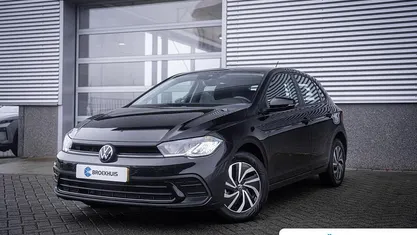 Occasion 2024 VW Polo Life Hatchback | € 24.490 (Eerlijke prijs)