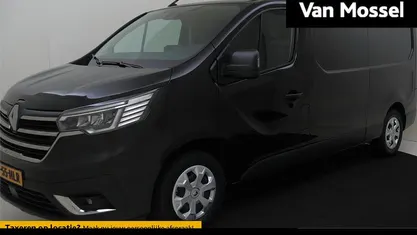 Midnightzwart d68 Occasion 2024 Renault Trafic MPV | € 26.740 (Eerlijke prijs)