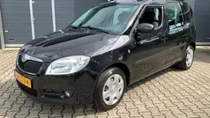 Zwart Gebruikt 2010 Skoda Roomster Tour MPV | € 2.650 (Eerlijke prijs)