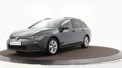Gebruikt 2023 VW Golf VIII Life Stationwagen | € 25.440 (Eerlijke prijs)