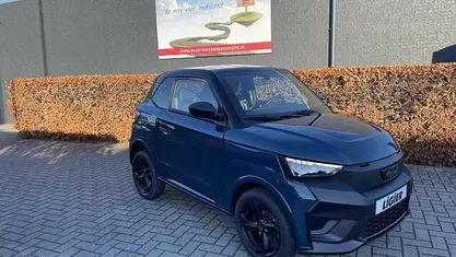 Blauw Nieuw 2026 Ligier JS50 Hatchback | € 17.995 (Goede deal)