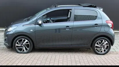 Gebruikt 2020 Peugeot 108 Allure Hatchback | € 10.445 (Eerlijke prijs)