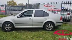 Gebruikt 2001 VW Bora Trendline Sedan | € 699 (Eerlijke prijs)