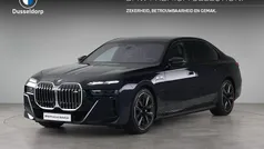 Zwart Gebruikt 2024 BMW M760e Comfort Edition Sedan | € 127.950 (Super prijs)
