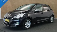 Blauw Gebruikt 2015 Peugeot 208 Style Hatchback | € 9.145 (Eerlijke prijs)
