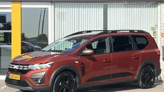 Rood Gebruikt 2024 Dacia Jogger Extreme MPV | € 28.495 (Eerlijke prijs)