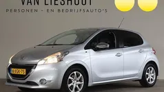 Grijs Gebruikt 2014 Peugeot 208 Style Hatchback | € 7.650 (Eerlijke prijs)
