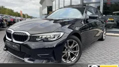 Gebruikt 2022 BMW 318 Sport Line Stationwagen | € 24.950 (Super prijs)