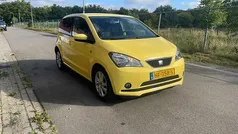 Geel Gebruikt 2015 Seat Mii CONNECT Hatchback | € 4.650 (Eerlijke prijs)