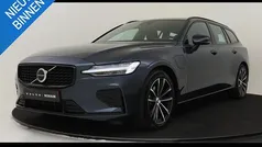 Blauw Gebruikt 2025 Volvo V60 Plus Stationwagen | € 49.890 (Goede deal)