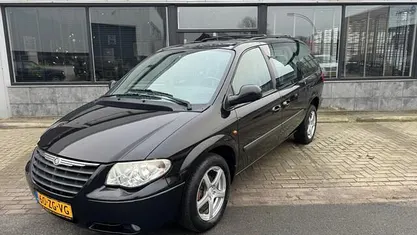 Zwart (metallic) Occasion 2008 Chrysler Grand Voyager MPV | € 7.950 (Eerlijke prijs)