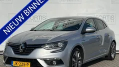Gebruikt 2016 Renault Mégane III Bose Edition Hatchback | € 12.500 (Eerlijke prijs)