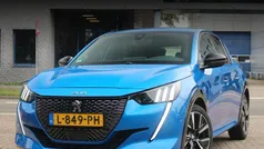 Gebruikt 2021 Peugeot 208 GT Hatchback | € 18.395 (Eerlijke prijs)
