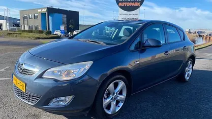 Occasion 2010 Opel Astra Edition Hatchback | € 2.699 (Super prijs)
