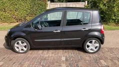 Gebruikt 2007 Renault Modus Dynamique MPV | € 2.750 (Eerlijke prijs)