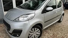 Grijs Gebruikt 2012 Peugeot 107 Hatchback | € 4.740 (Eerlijke prijs)