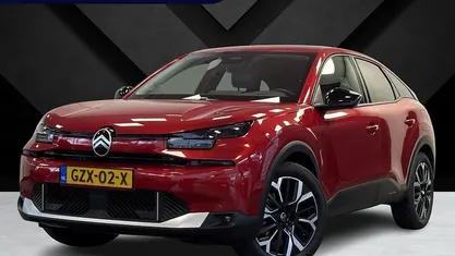 Rood Occasion 2025 Citroën C4 SUV | € 28.440 (Eerlijke prijs)