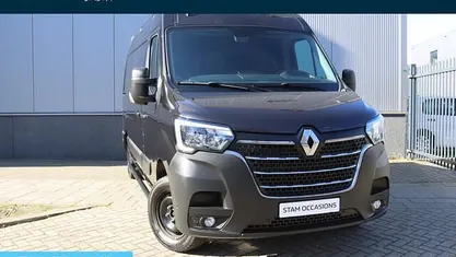 Occasion Renault Master 136 PK (100 kW) 2023 Zwart MPV