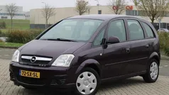 Paars Gebruikt 2006 Opel Meriva Enjoy MPV | € 650 (Super prijs)