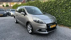 Bruin, metallic lak Gebruikt 2013 Renault Scénic III Collection MPV | € 5.945 (Eerlijke prijs)