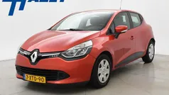 Rood Gebruikt 2014 Renault Clio IV Expression Hatchback | € 3.900 (Eerlijke prijs)