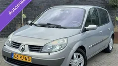 Beige Gebruikt 2005 Renault Scénic II Dynamique MPV | € 2.495 (Eerlijke prijs)