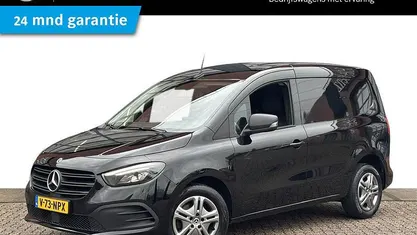 Zwart Gebruikt 2023 Mercedes Citan 112 Van | € 23.950 (Eerlijke prijs)