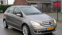 Grijs Gebruikt 2005 Mercedes B200 MPV | € 3.250 (Eerlijke prijs)