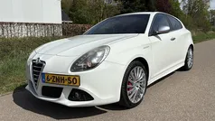 Gebruikt 2012 Alfa Romeo Giulietta Distinctive Hatchback | € 5.999 (Eerlijke prijs)