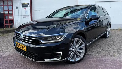 Gebruikt 2015 VW Passat Highline Stationwagen | € 15.950 (Eerlijke prijs)