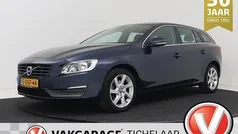 Gebruikt 2014 Volvo V60 Momentum Stationwagen | € 15.899 (Eerlijke prijs)