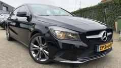 Zwart, metallic lak Gebruikt 2017 Mercedes CLA180 Shooting Brake Stationwagen | € 12.999 (Eerlijke prijs)