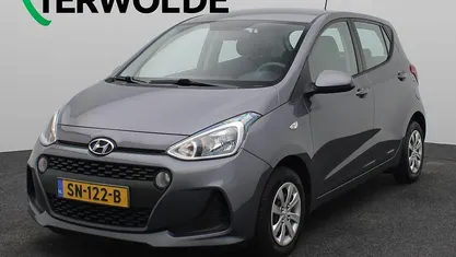 Grijs Gebruikt 2018 Hyundai i10 Comfort Hatchback | € 9.340 (Eerlijke prijs)