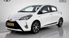 Wit Gebruikt 2018 Toyota Yaris Hybrid Limited Hatchback | € 14.950 (Eerlijke prijs)