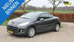 Grijs Gebruikt 2011 Peugeot 207 CC Cabriolet | € 2.995 (Super prijs)