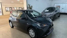 Grijs Gebruikt 2020 Toyota Aygo Hatchback | € 10.900 (Eerlijke prijs)