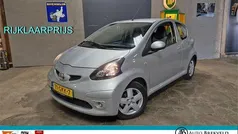 Gebruikt 2008 Toyota Aygo Sport Hatchback | € 2.750 (Eerlijke prijs)