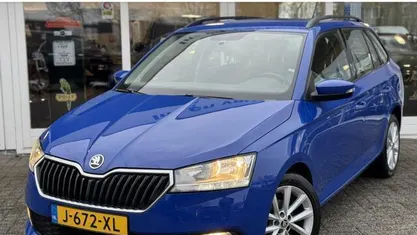 Occasion Skoda Fabia Business Line 95 PK (69 kW) 2020 Blauw Hatchback