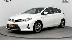 Gebruikt 2014 Toyota Auris Executive Hatchback | € 15.845 (Eerlijke prijs)