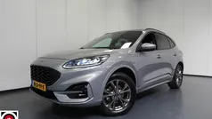Grijs Gebruikt 2022 Ford Kuga ST-Line SUV | € 28.840 (Eerlijke prijs)