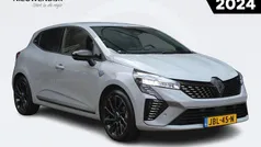 Grijs Gebruikt 2025 Renault Clio V Esprit Alpine Hatchback | € 28.795 (Eerlijke prijs)