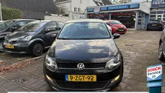 Zwart Gebruikt 2015 VW Polo Hatchback | € 5.200 (Eerlijke prijs)