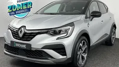 Grijs Gebruikt 2023 Renault Captur R.S. SUV | € 28.695 (Eerlijke prijs)