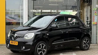 Zwart Gebruikt 2019 Renault Twingo Intens Hatchback | € 14.445 (Eerlijke prijs)
