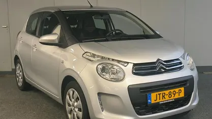 Grijs Occasion 2026 Citroën C1 Feel Hatchback | € 9.950 (Goede deal)