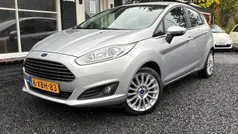 Grijs Gebruikt 2014 Ford Fiesta Titanium Hatchback | € 7.999 (Eerlijke prijs)