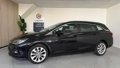 Zwart Gebruikt 2016 Opel Astra Edition Stationwagen | € 8.250 (Eerlijke prijs)